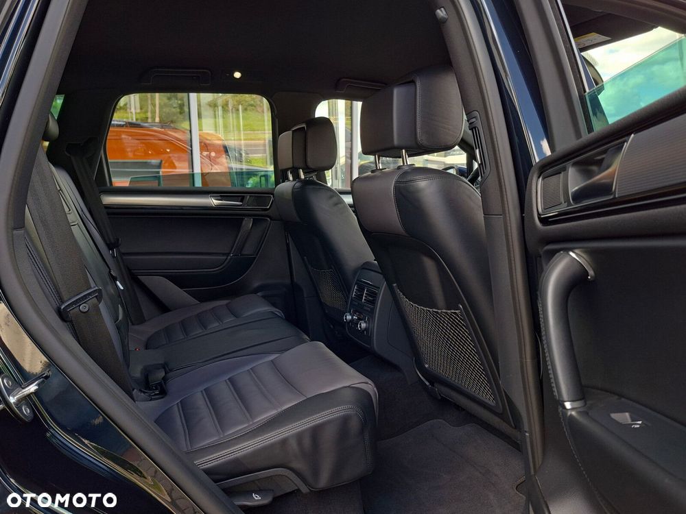 Volkswagen Touareg - 15
