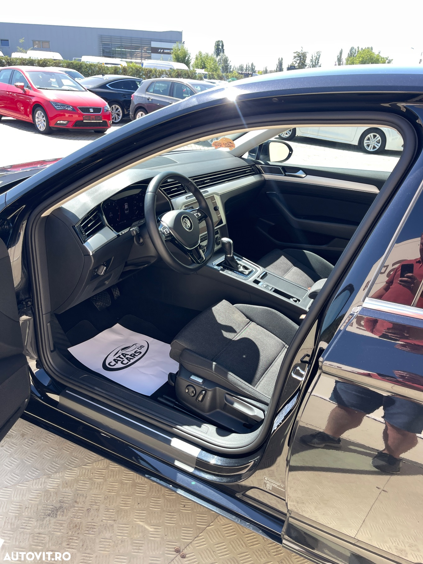 Volkswagen Passat - 28
