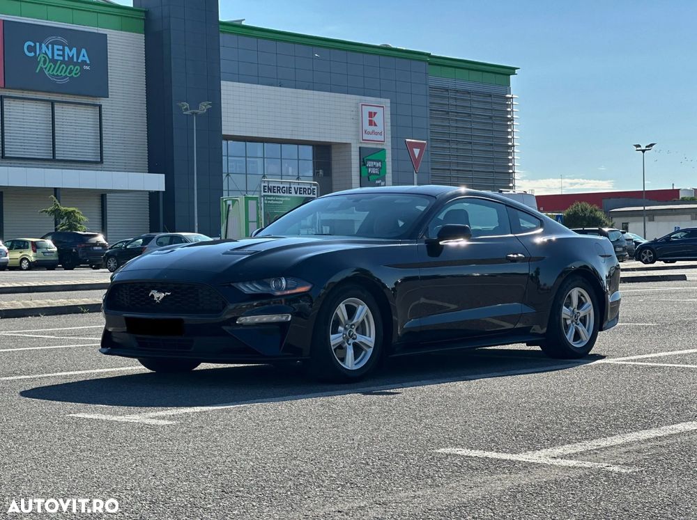 Ford Mustang 2.3 Eco Boost Aut. - 1