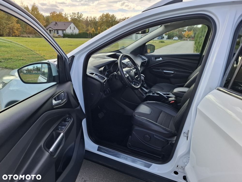 Ford Kuga - 14