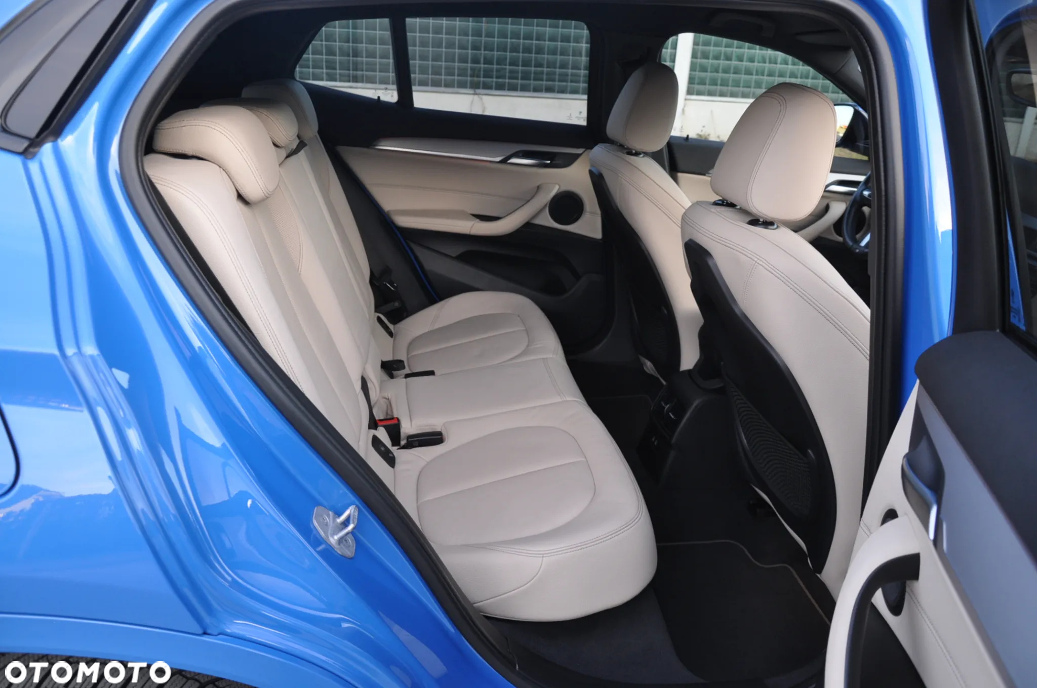 BMW X2 sDrive20i - 16