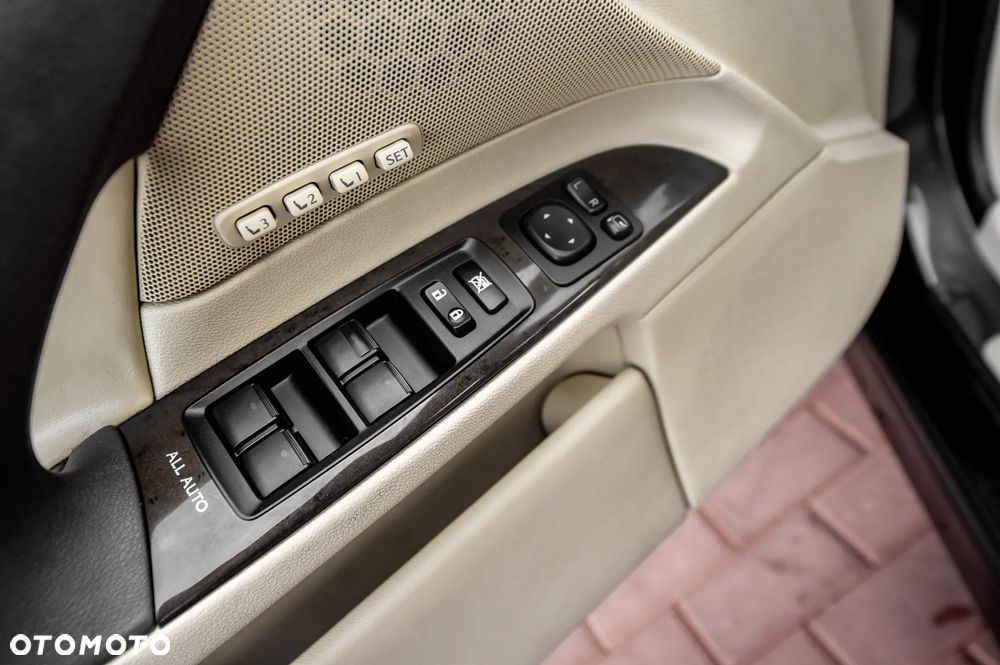 Lexus IS 250 Executive Line - 26