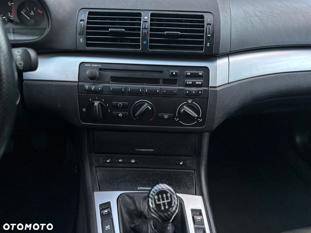 BMW Seria 3 - 16