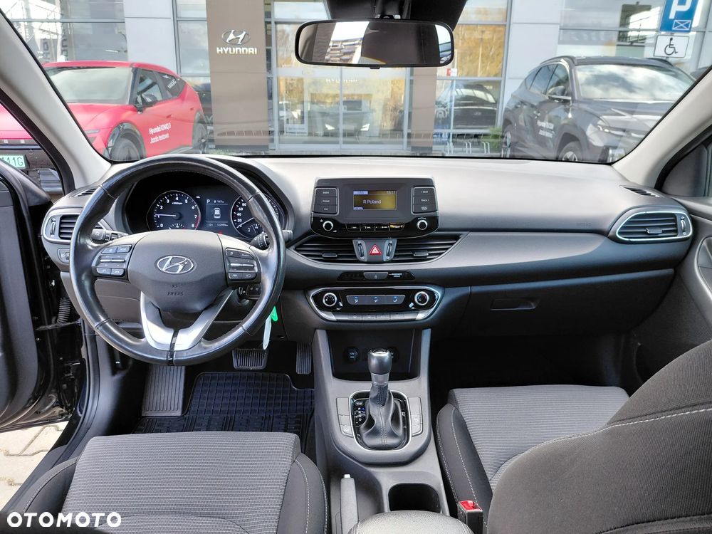 Hyundai i30 1.0 T-GDI Classic + DCT - 17