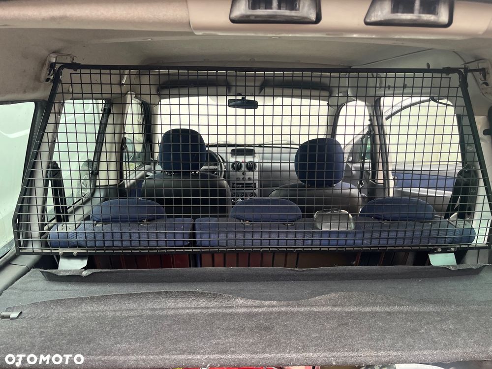 Peugeot Partner 1.6 HDI Origin - 17