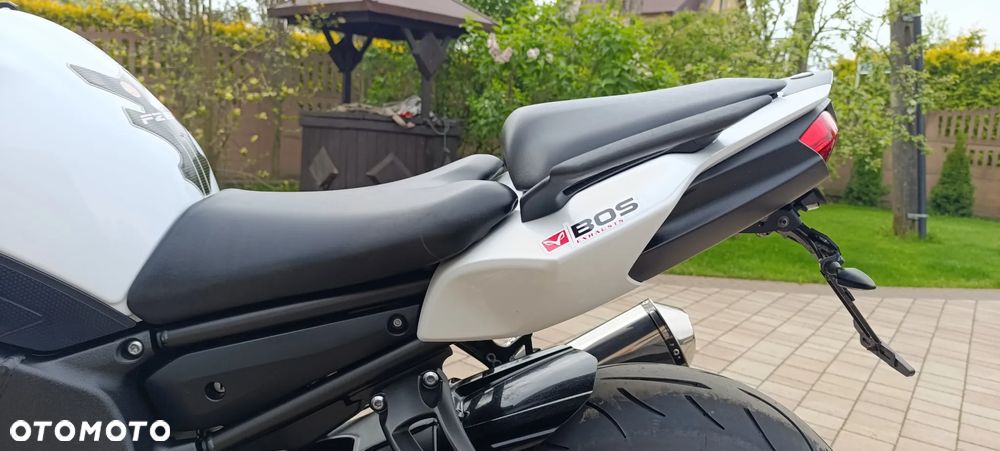 Yamaha FZ8 - 35