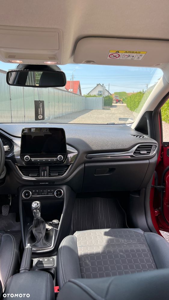 Ford Fiesta 1.1 Titanium - 9
