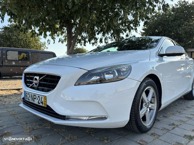 Volvo V40 1.6 D2 Eco Momentum - 29