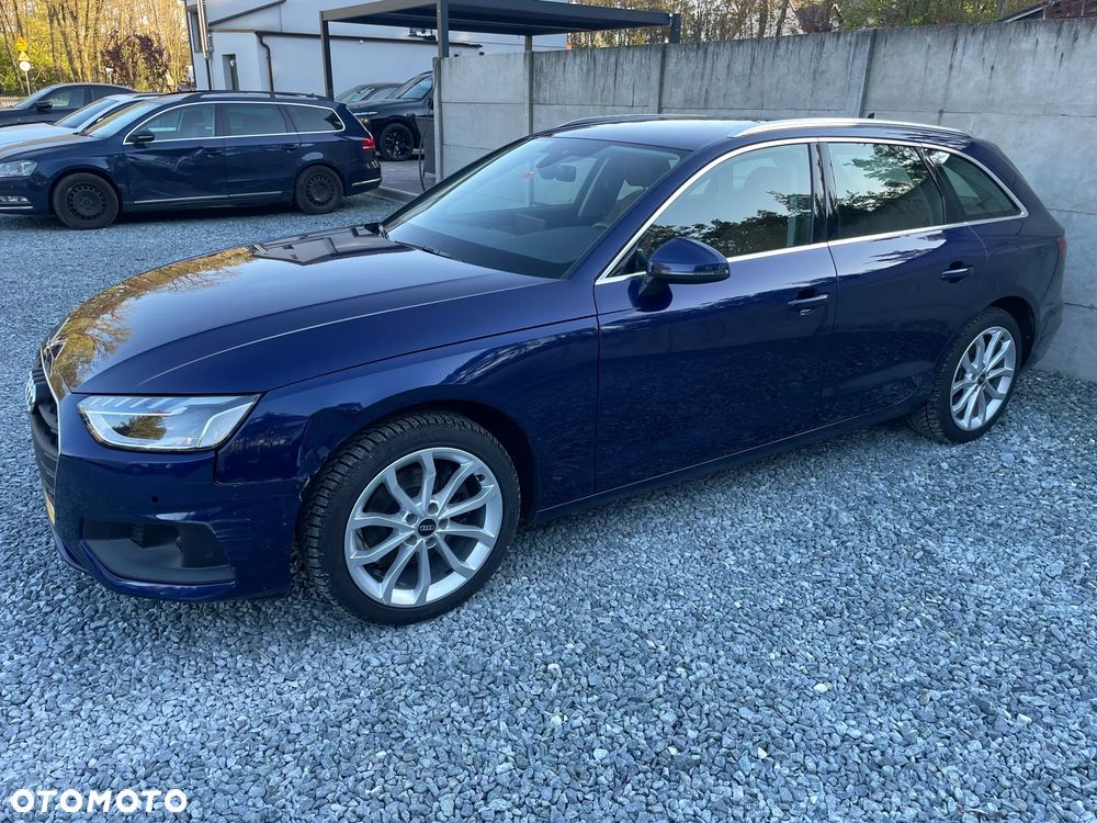 Audi A4 Avant - 4