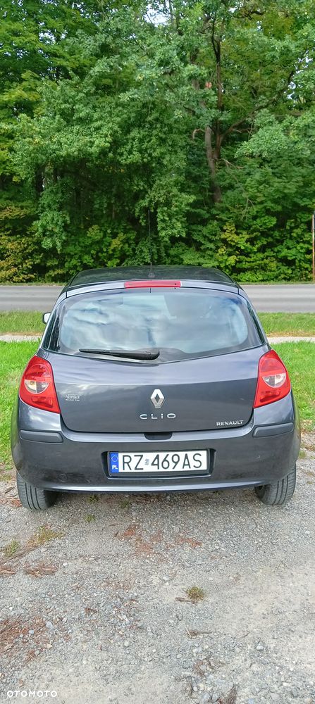 Renault Clio - 4