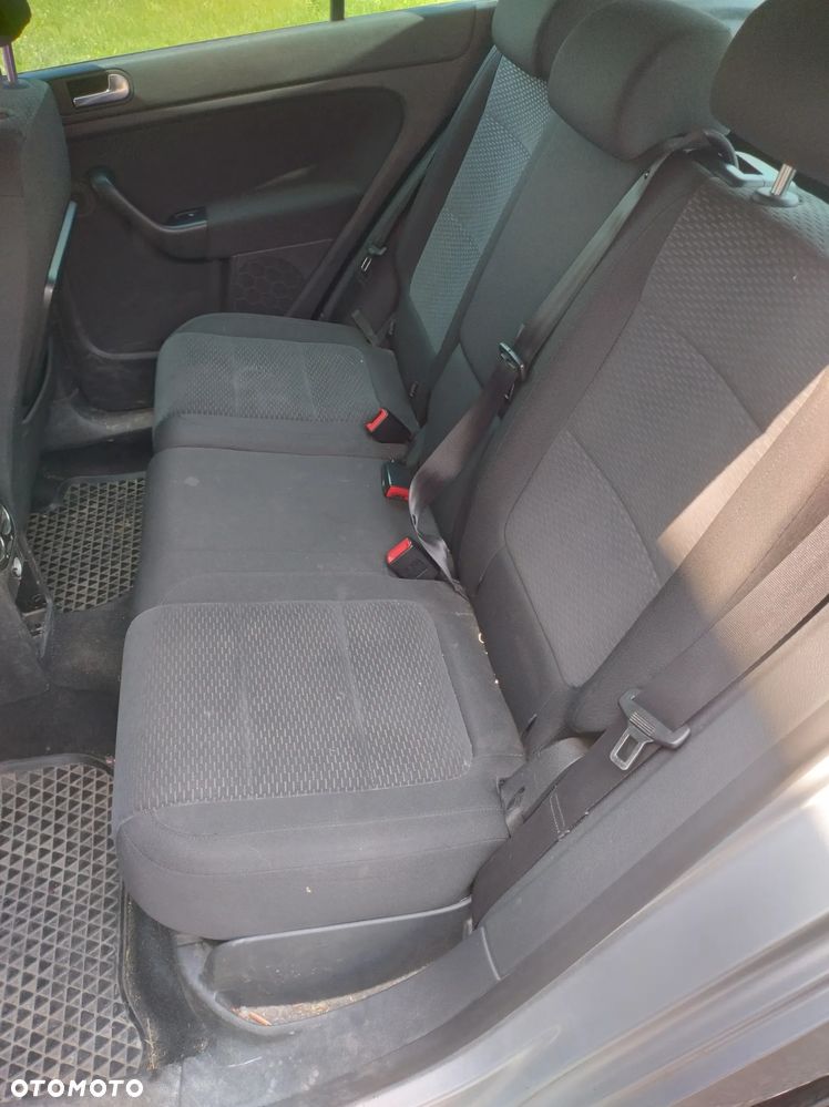 Volkswagen Golf Plus 1.4 TSI DSG Comfortline - 17