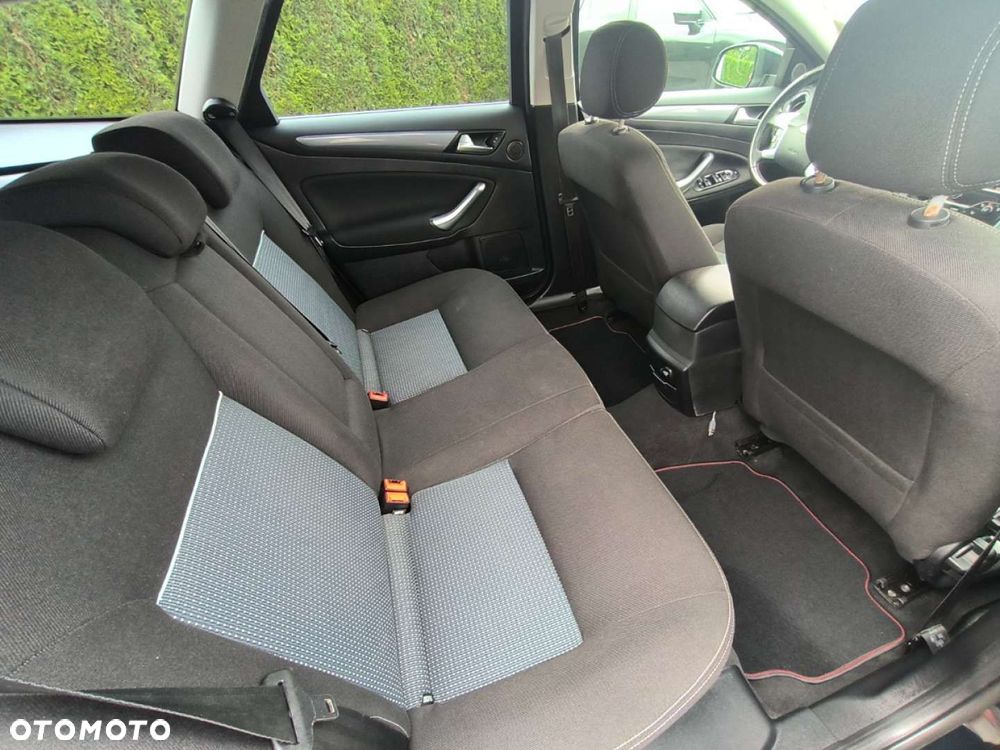 Ford Mondeo - 14