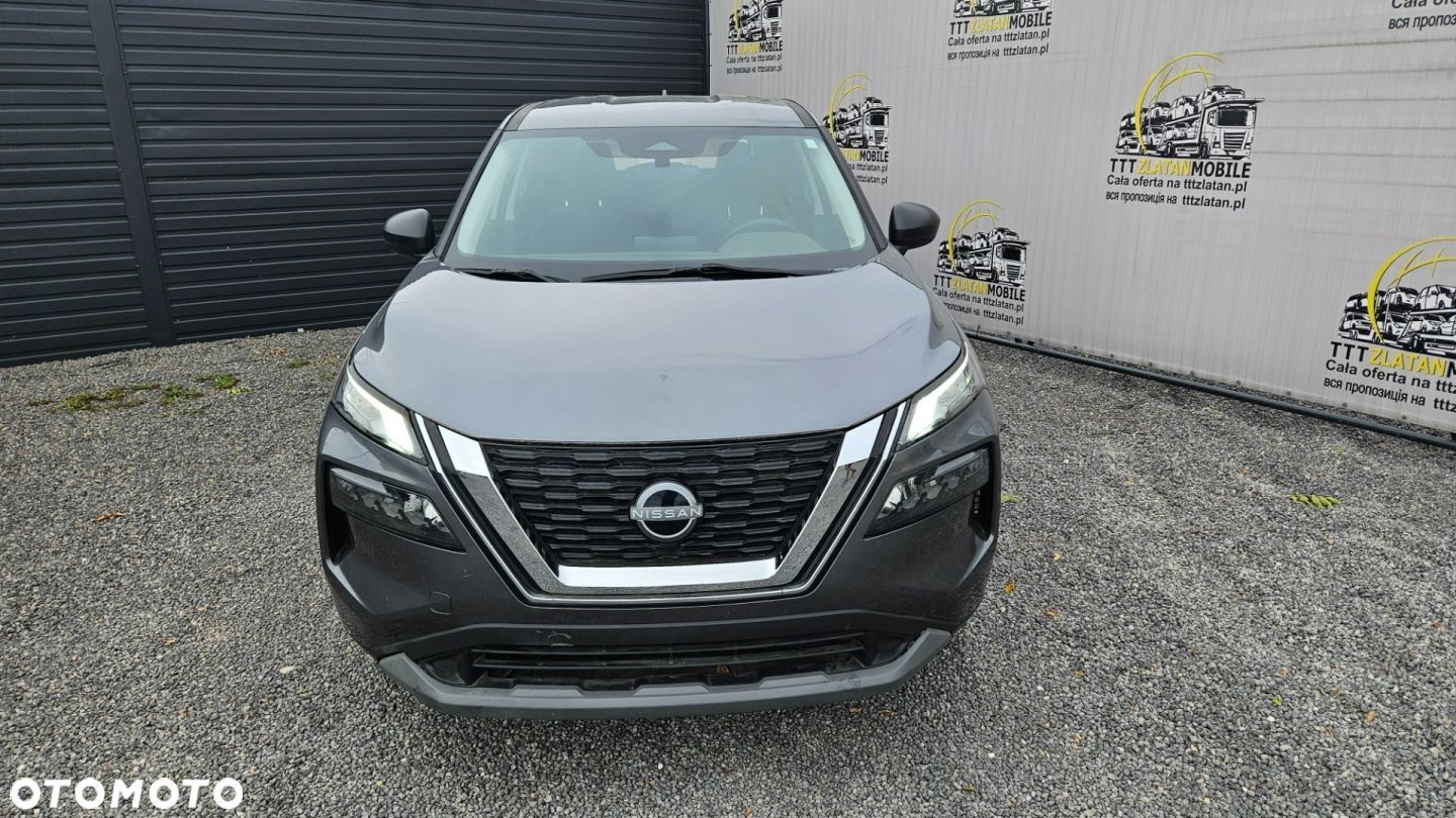 Nissan Rogue - 1