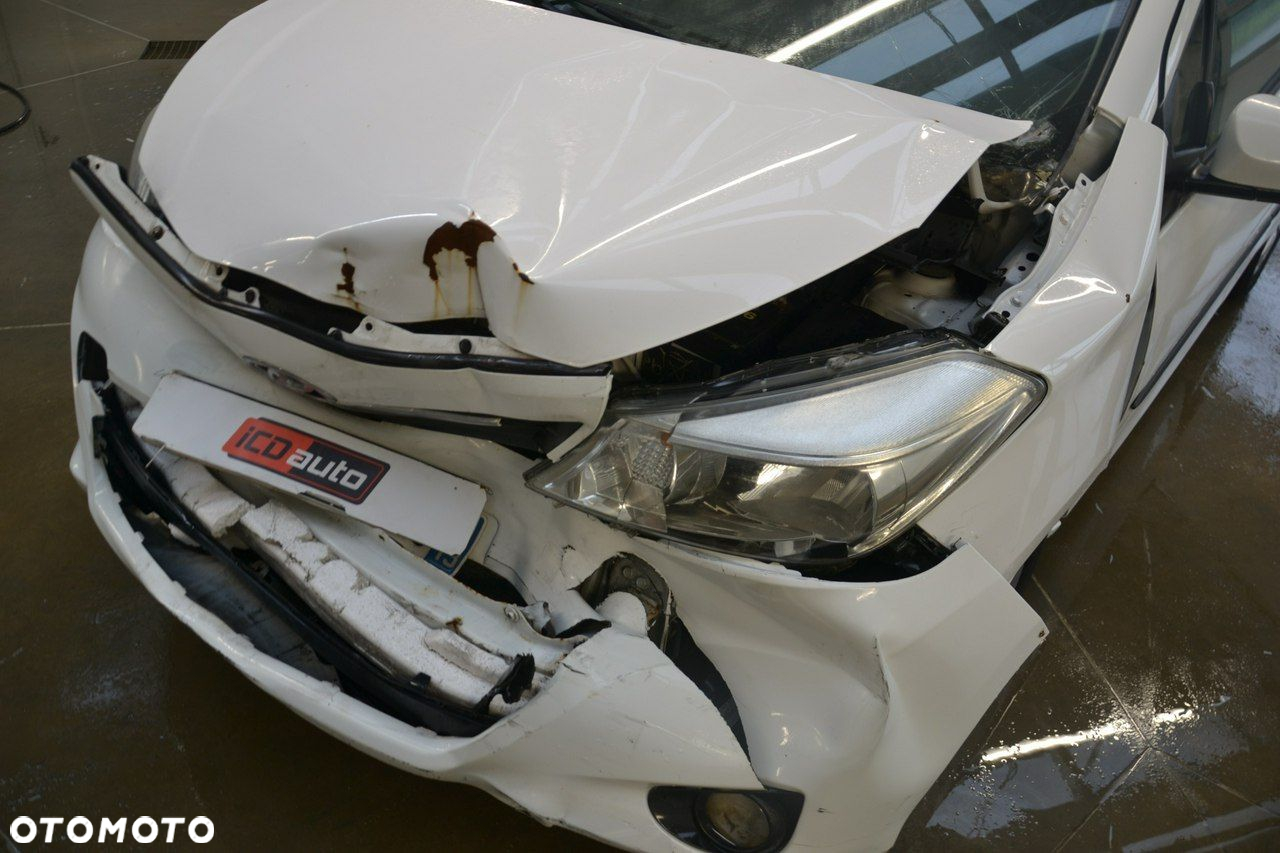 Toyota Yaris - 19