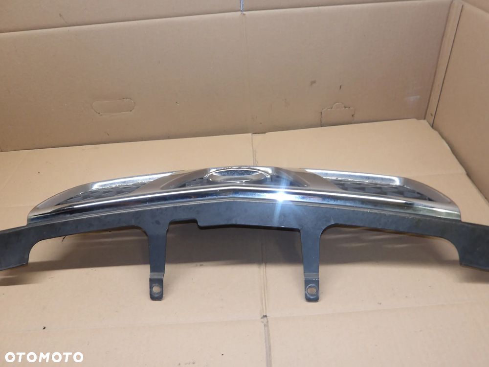 NISSAN X-TRAIL T30 00-07r. GRILL ATRAPA 62310EQ303 - 2