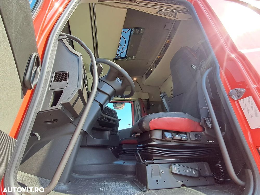 Volvo FH 460 GLOBETROTTER 470CP AUTOMAT EURO 6 - 7