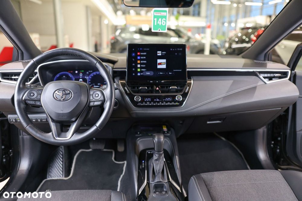 Toyota Corolla 2.0 Hybrid Style - 6