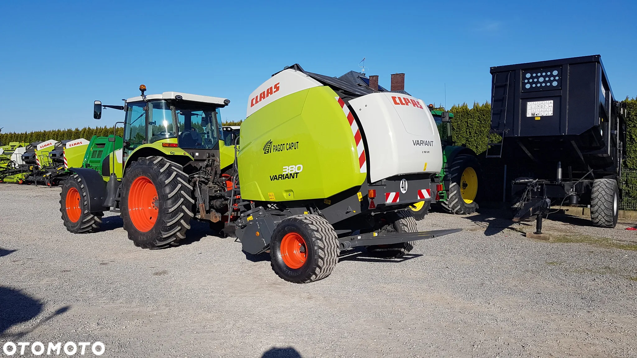 Claas VARIANT 380 - 5