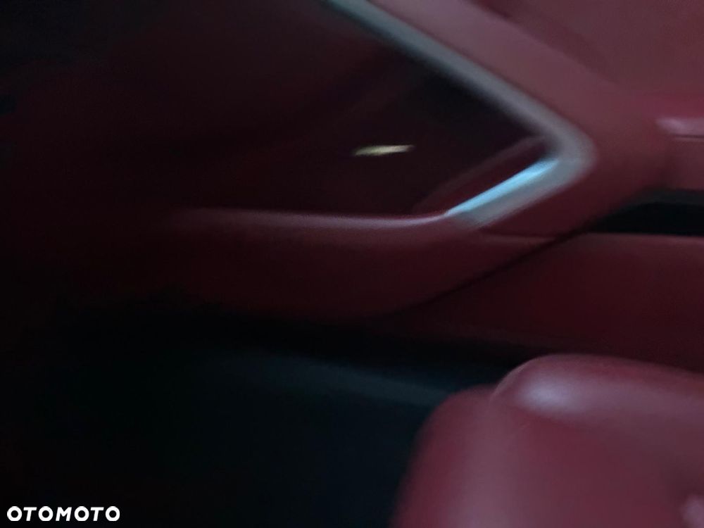 Porsche 911 Carrera GTS PDK - 21