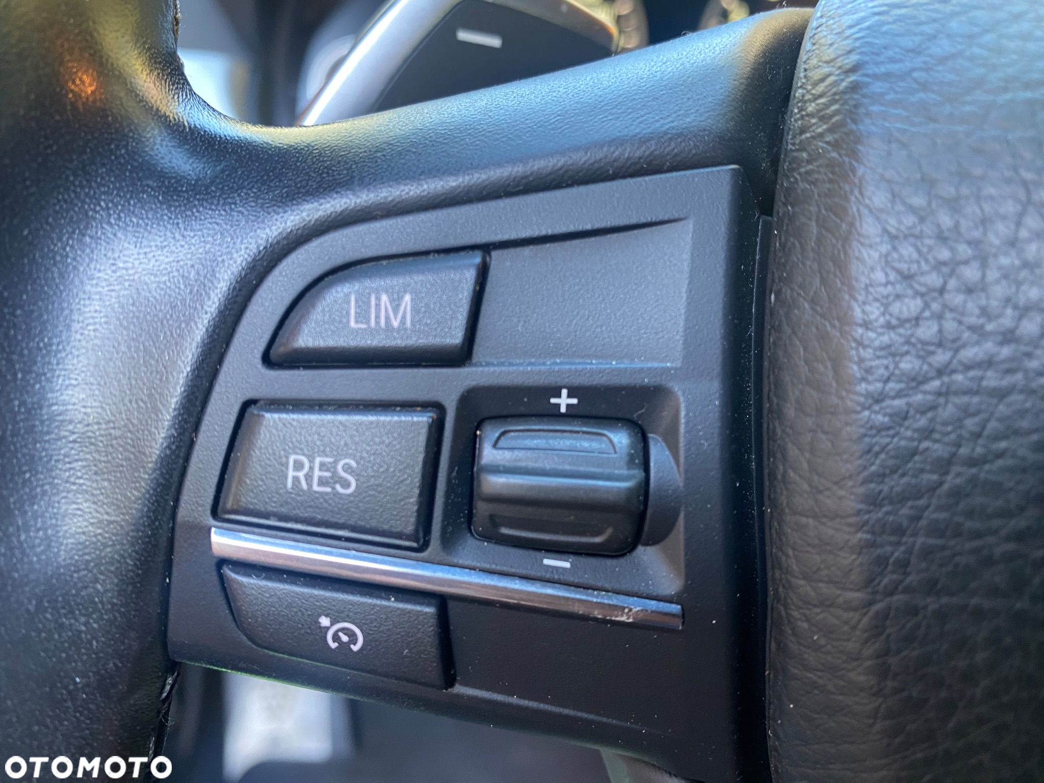 BMW Seria 6 650i xDrive - 19