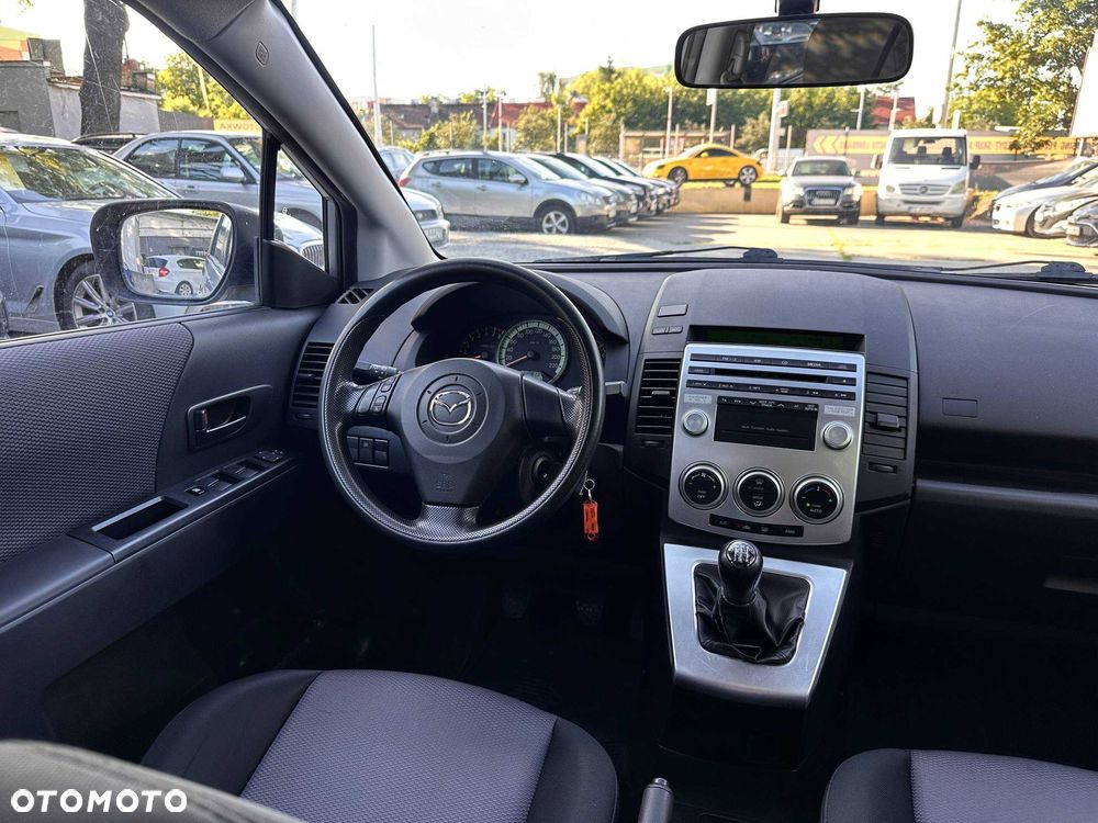 Mazda 5 - 7