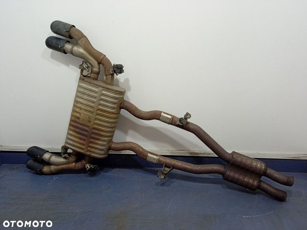 BMW X4M F98 WYDECH TŁUMIK ŚRODKOWY  KOŃCOWY 8093523 - 1