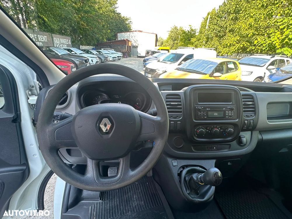 RENAULT Trafic 2018 — imagine 13