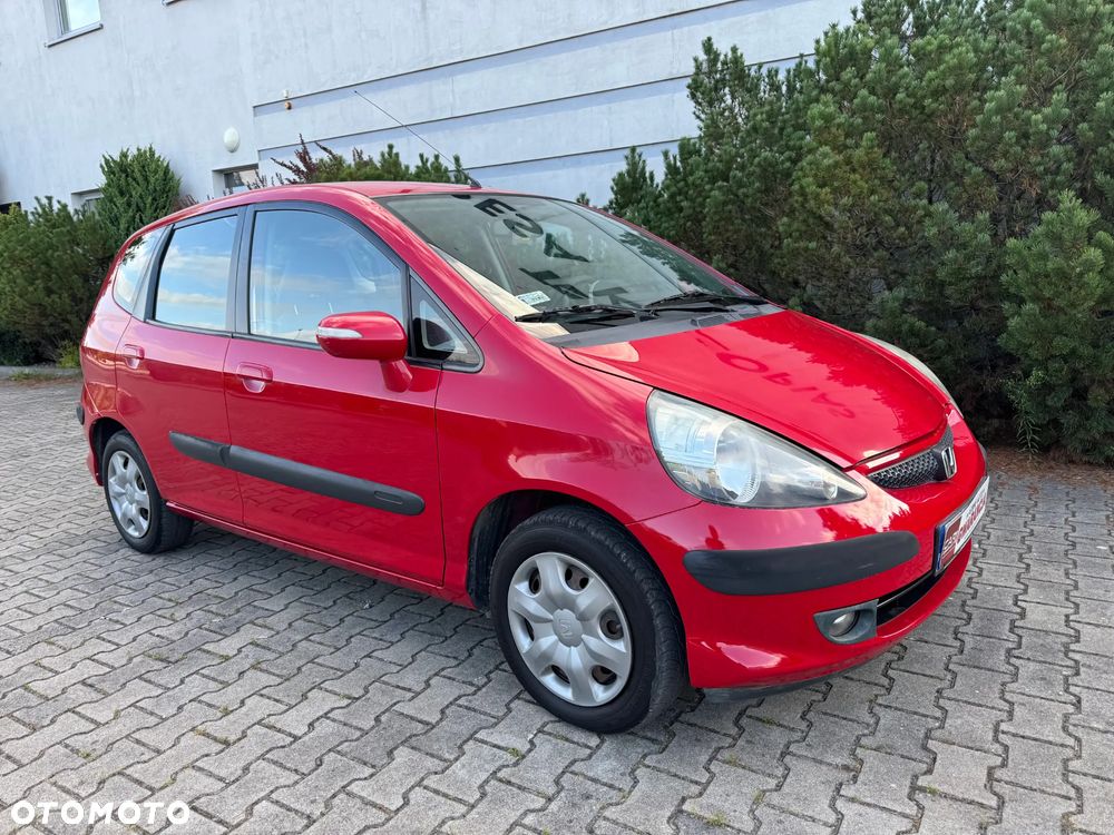 Honda Jazz 1.4 CVT LS - 1