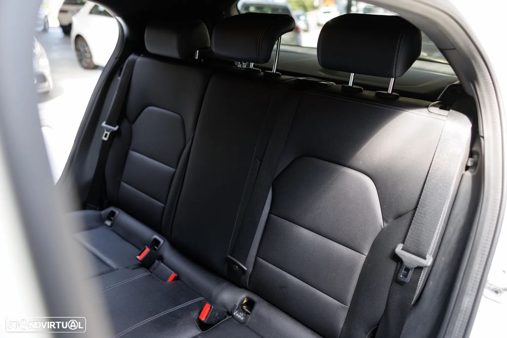 Mercedes-Benz GLA 200 d Style Aut. - 23