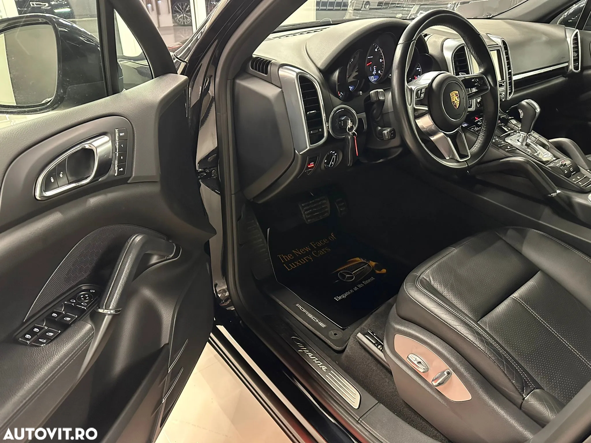Porsche Cayenne 3.0 L - 2