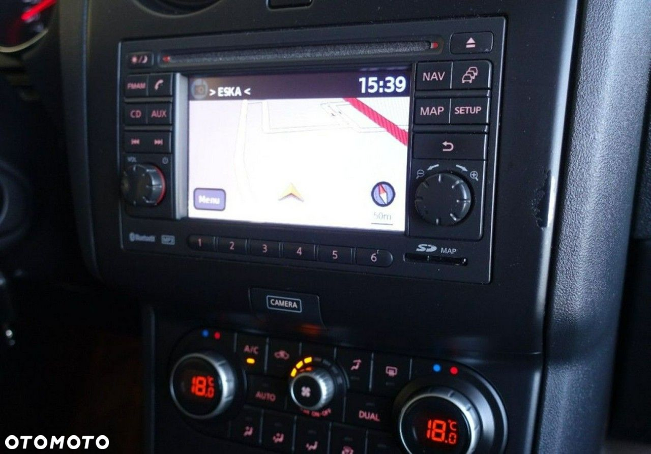 Nissan Qashqai - 25