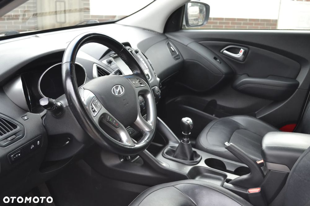 Hyundai ix35 - 12