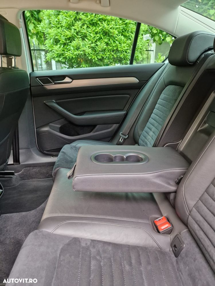 Volkswagen Passat 1.6 TDI R Executive - 14