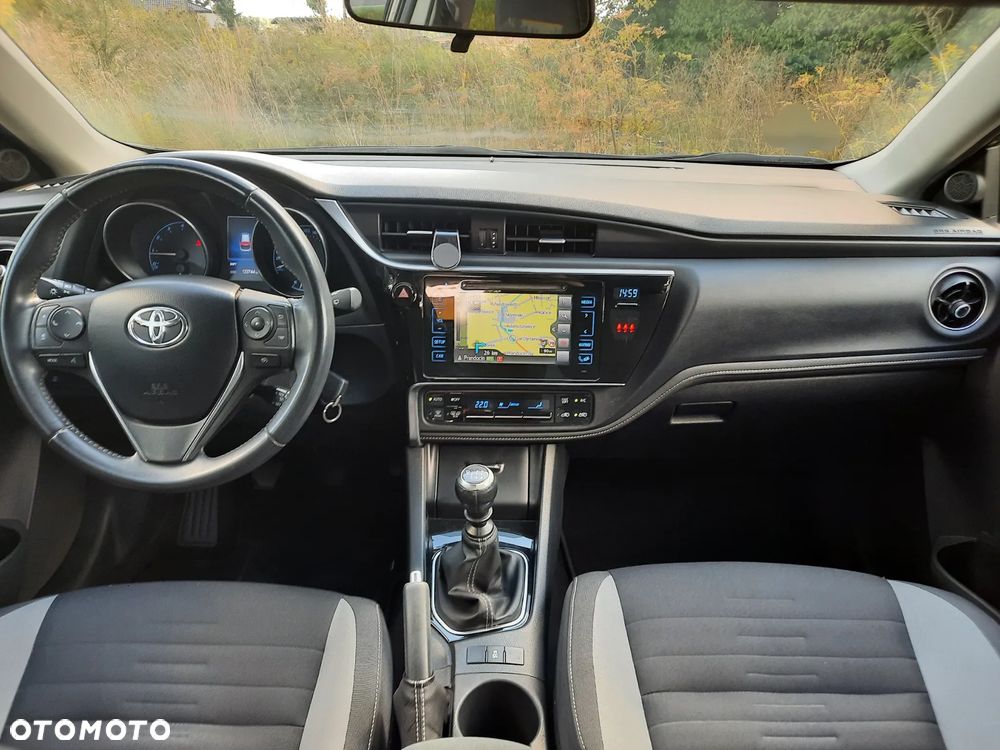 Toyota Auris 1.6 Comfort - 5