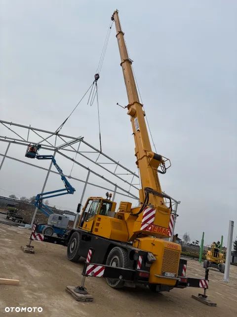 Demag AC30 CITY - 9