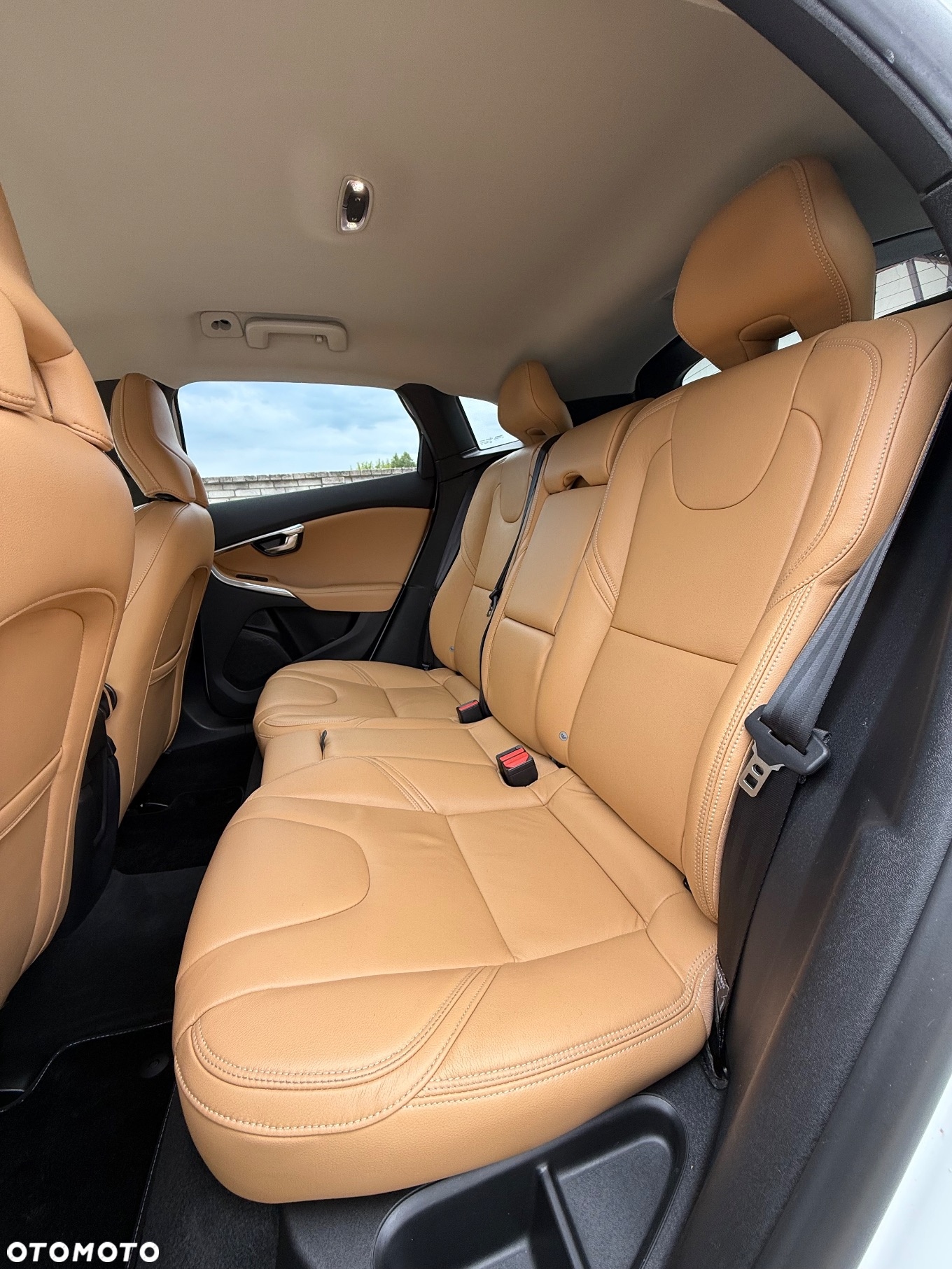 Volvo V40 Cross Country D3 Drive-E Summum - 14