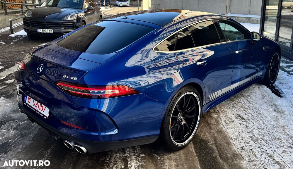 Mercedes-Benz AMG GT 4-door Coupe 43 4Matic+ Speedshift TCT 9G Sonderedition - 3