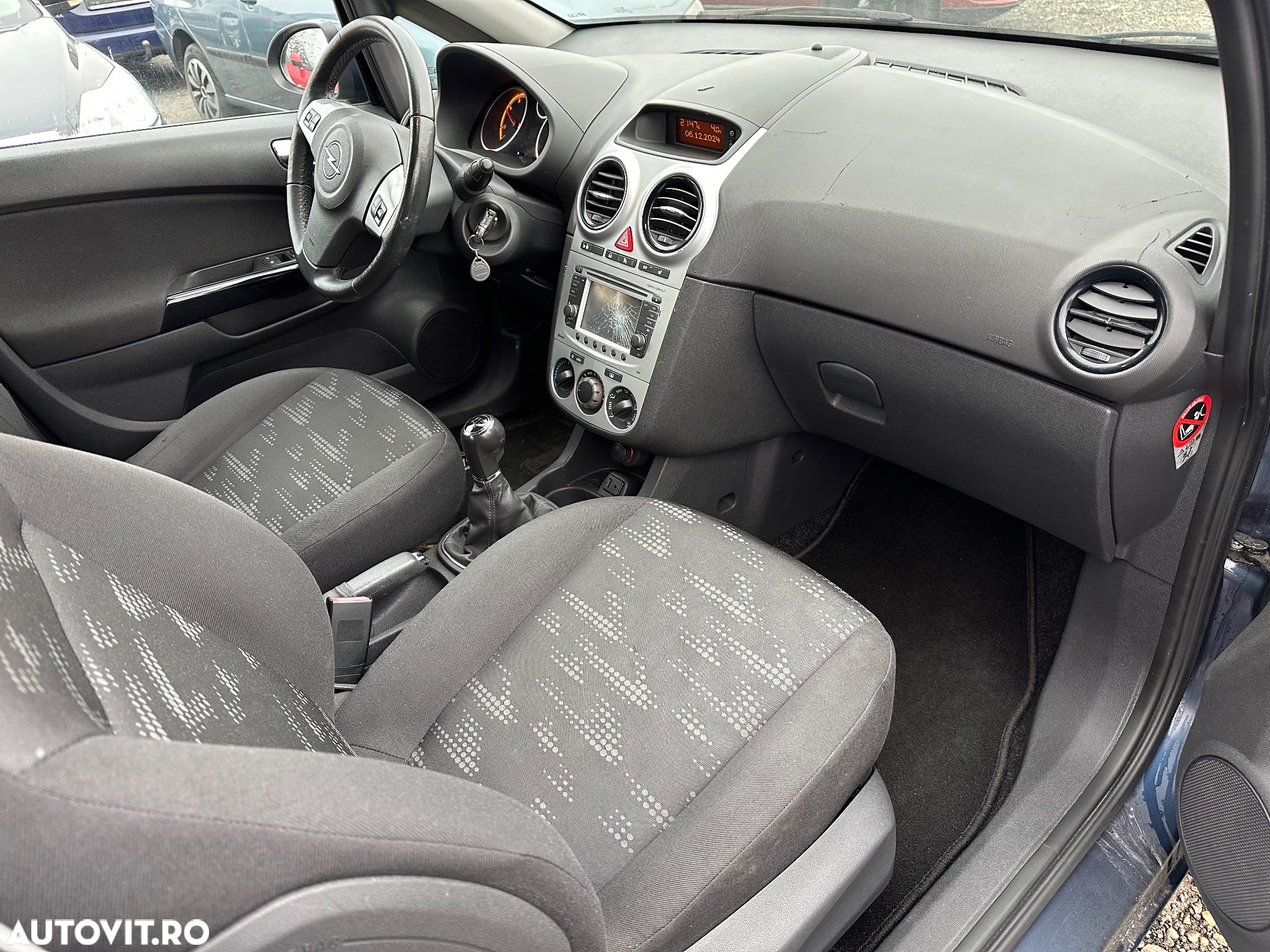 Opel Corsa 1.3 CDTI DPF Catch me - 8