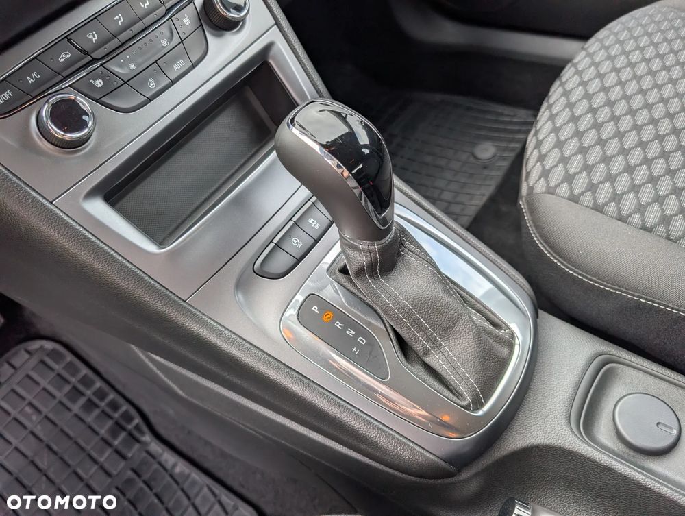 Opel Astra 1.4 T GPF Enjoy S&S - 14
