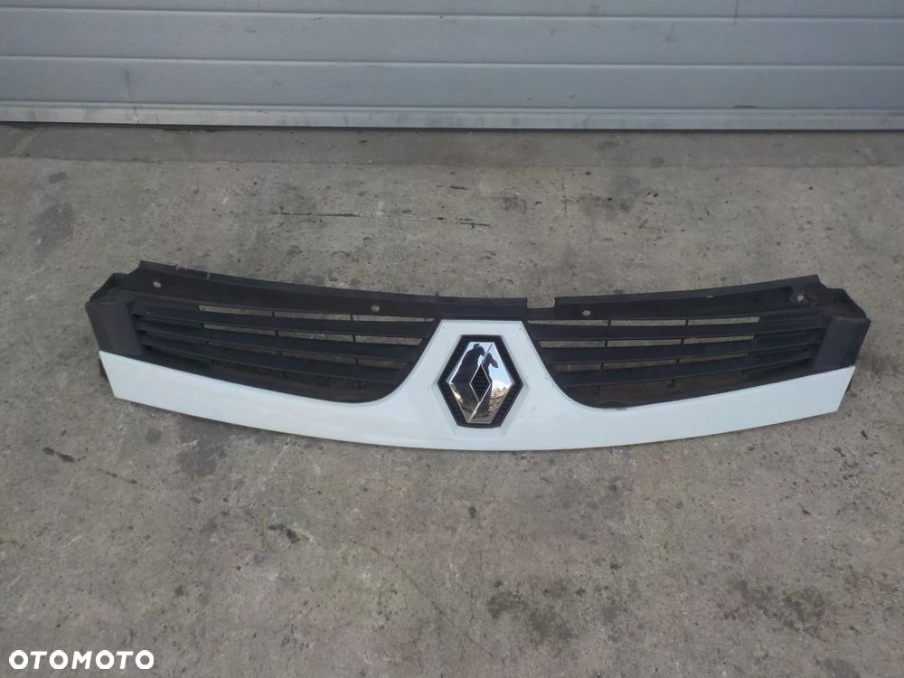 RENAULT MASTER II LIFT GRILL ATRAPA ZDERZAKA - 1