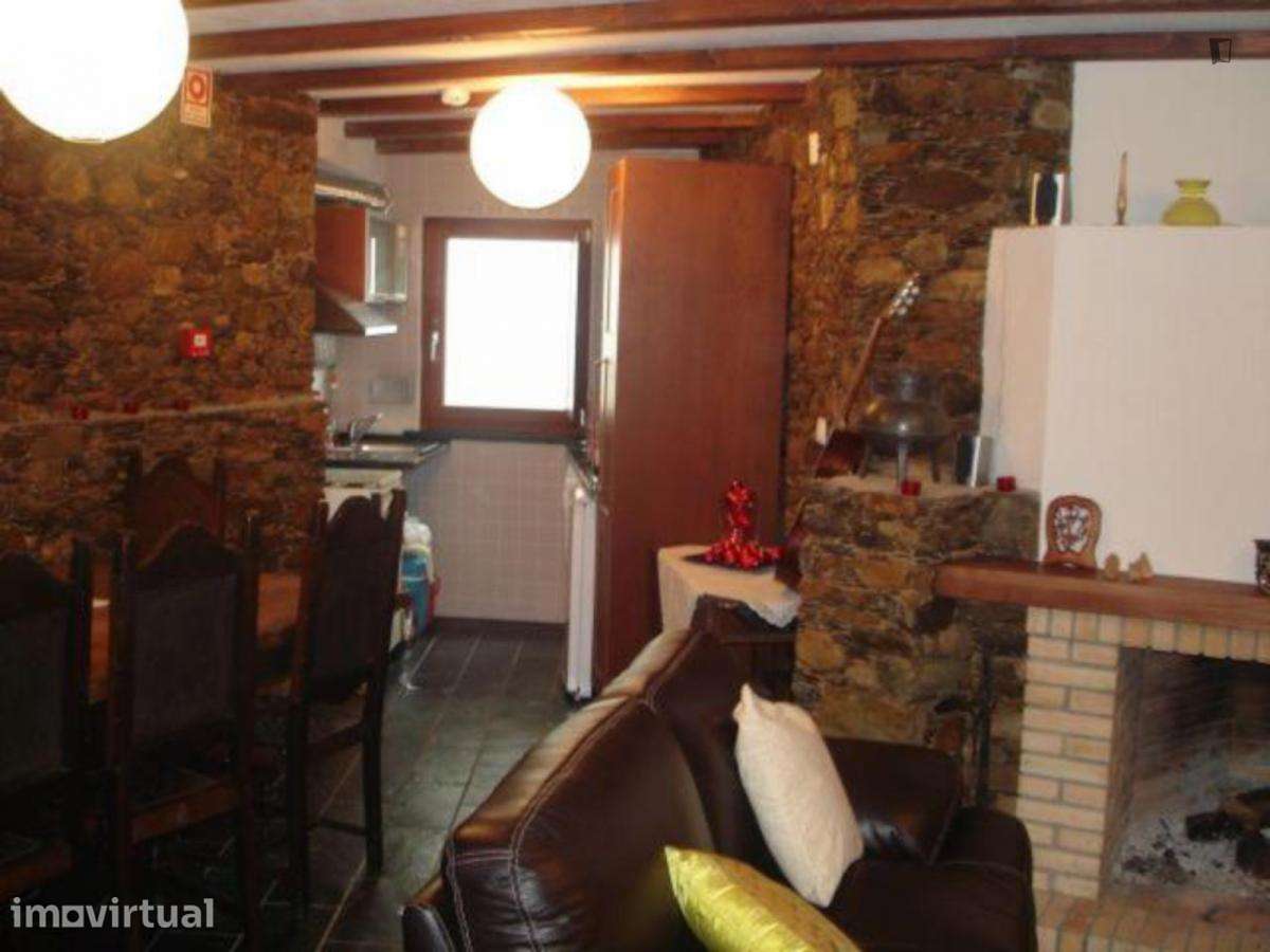 Casa com 1 quartos - localizado em Coimbra - Grande imagem: 2/12