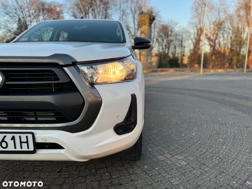 Toyota Hilux 2.4 D-4D Double Cab DLX 4x4 - 29