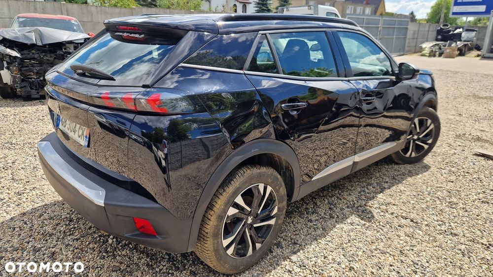 Peugeot 2008 - 10