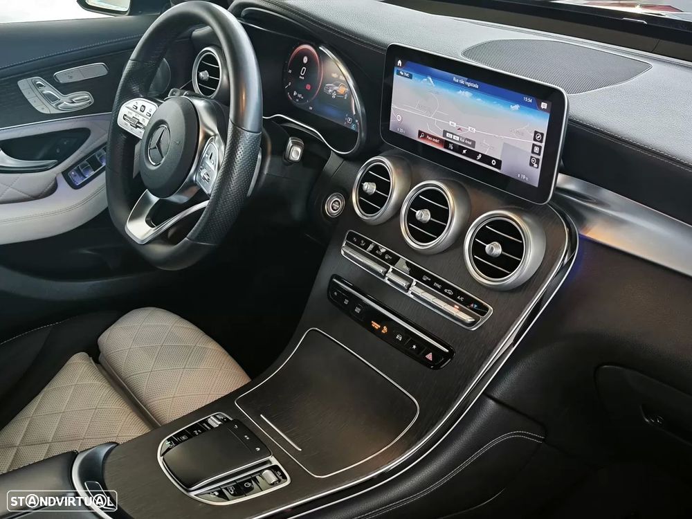Mercedes-Benz GLC 220 d Coupe 4Matic 9G-TRONIC AMG Line Plus - 37