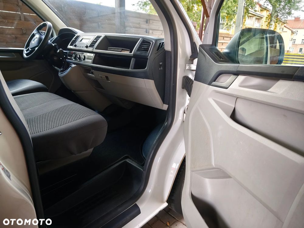 Volkswagen TRANSPORTER T6 - 6