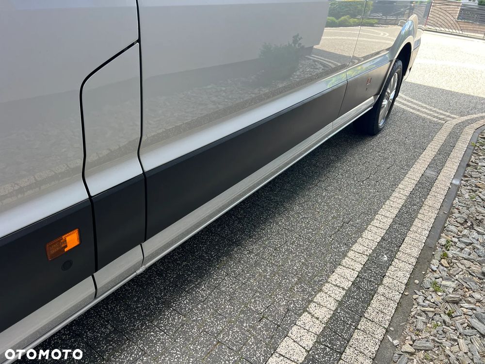 Volkswagen CRAFTER - 19