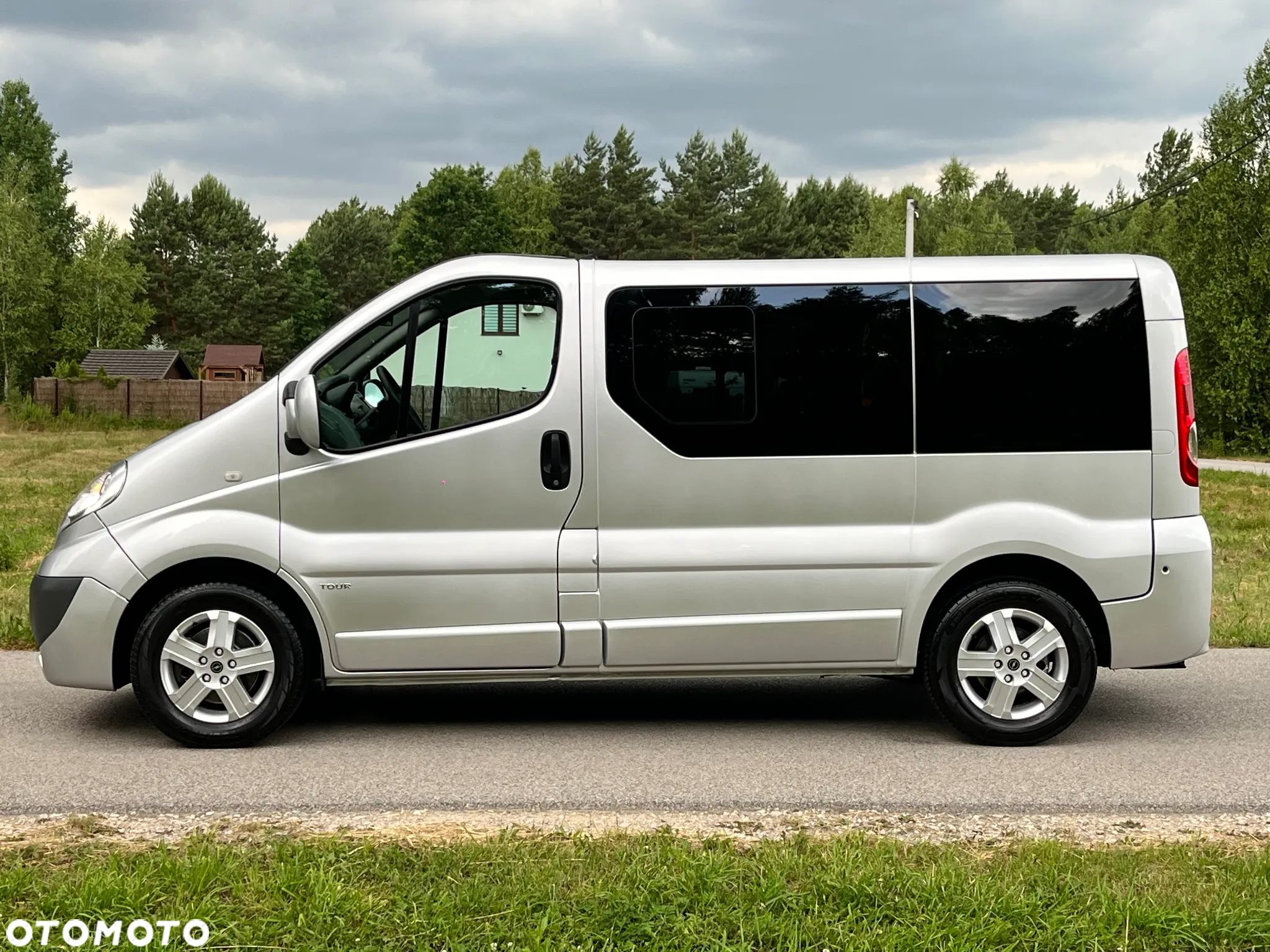Opel Vivaro L1H1 Tour Cosmo - 9