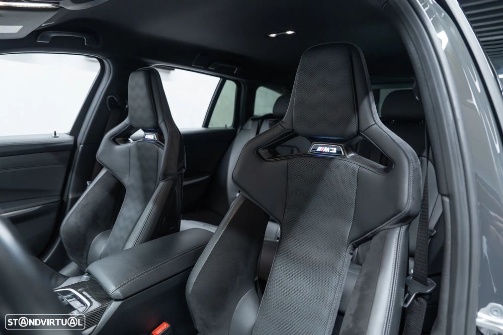 BMW M3 Competition M xDrive - 23