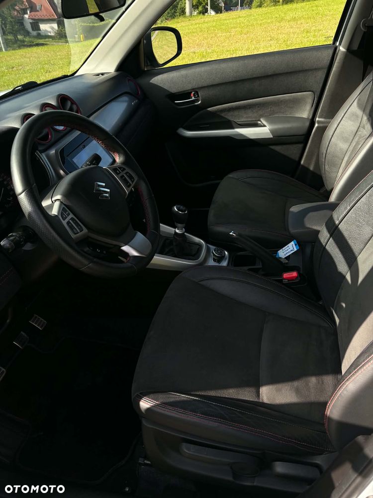 Suzuki Vitara 1.4 Boosterjet Allgrip Comfort+ - 31