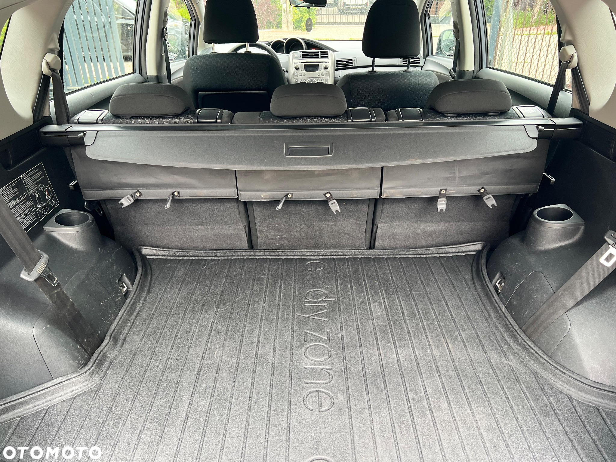Toyota Verso 2.0 D-4D - 12